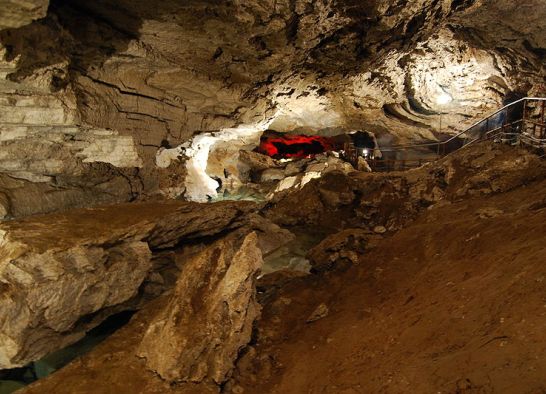  Кунгурская  пещера 